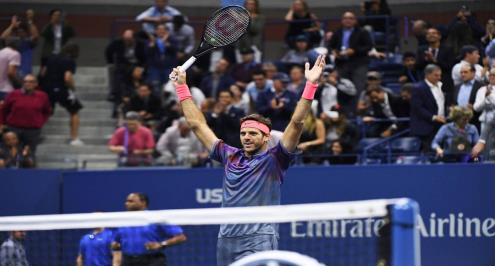 تأهل زفيريف وديل بوترو للدور الثالث في بطولة شنغهاي لتنس الأساتذة 